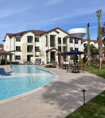 Avery Oaks property